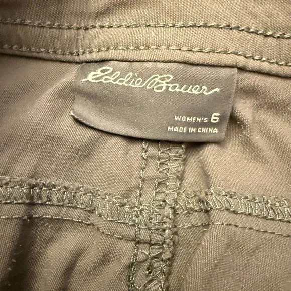Eddie Bauer Olive Green Cargo Shorts - Picture 3 of 5